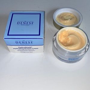 HydroShield Hydrating Dream Cream